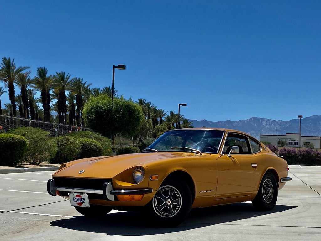 Datsun Z-Series 1971 image number 1