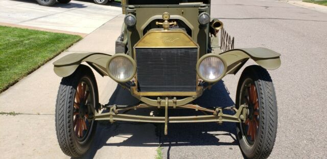 Ford Model T 1915 image number 17