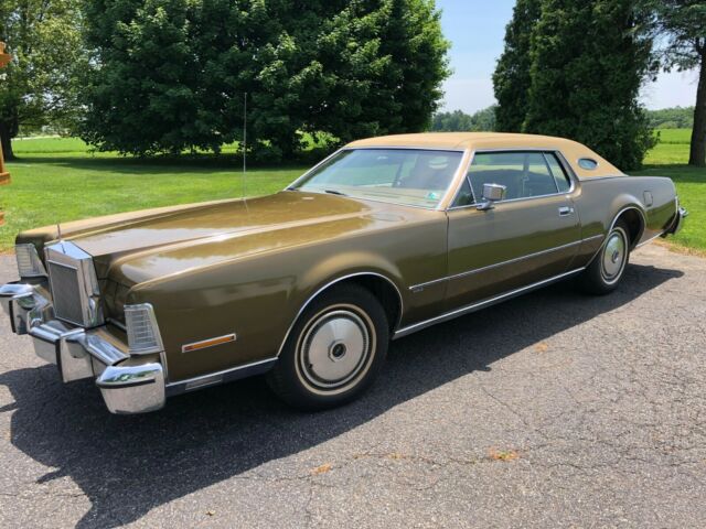 Lincoln Continental 1974 image number 32