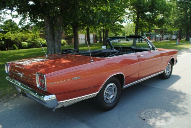 Ford Galaxie 1966 image number 1