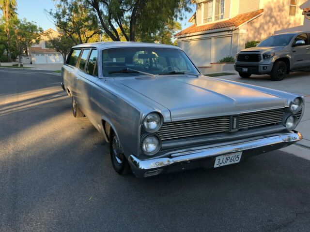 Mercury Comet 1967 image number 2