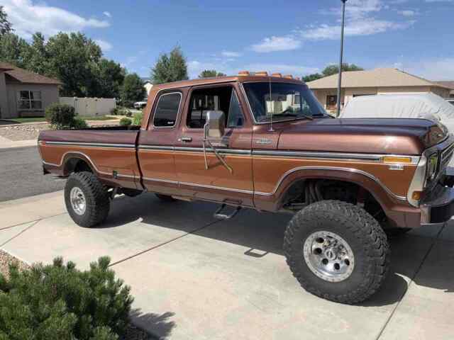 Ford F250 1978 image number 2