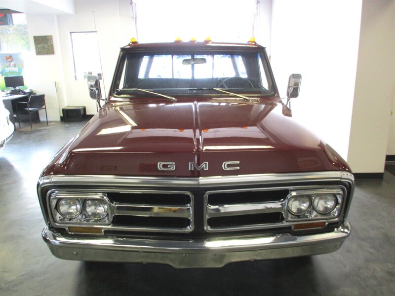 GMC Sierra 2500 1970 image number 10