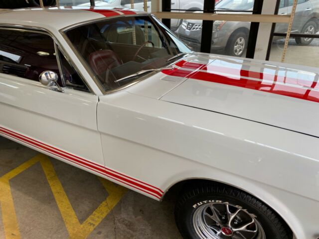 Ford Mustang 1966 image number 43