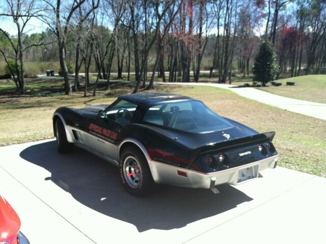 Chevrolet Corvette 1978 image number 14