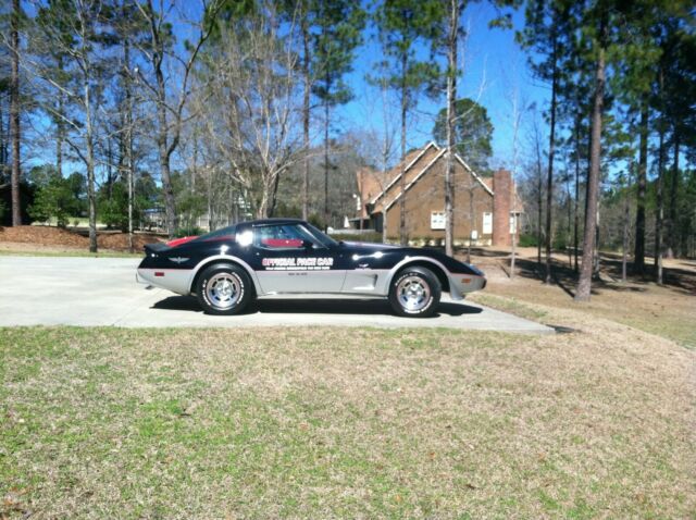 Chevrolet Corvette 1978 image number 17