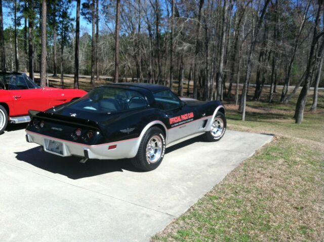 Chevrolet Corvette 1978 image number 4