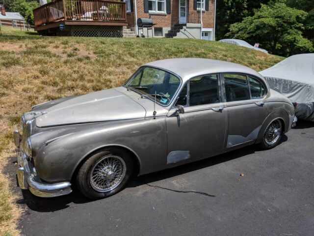 Jaguar MK2 1963 image number 2