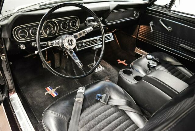 Ford Mustang 1966 image number 13