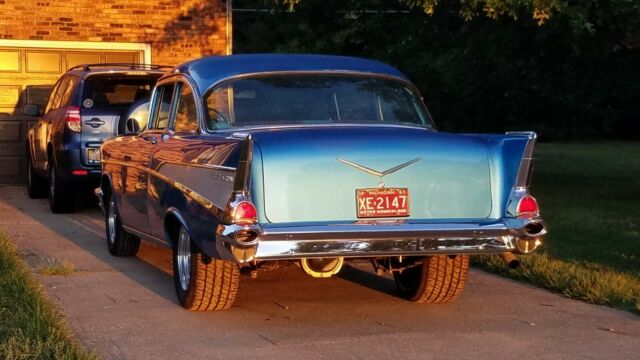 Chevrolet Bel Air/150/210 1957 image number 20