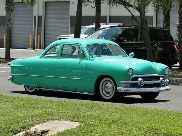 Ford Business Coupe 1951 image number 11