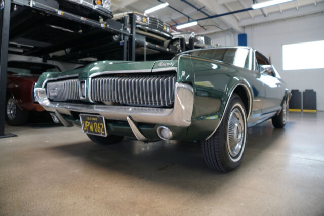 Mercury Cougar 289 V8 2 Door Hardtop 1967 image number 27