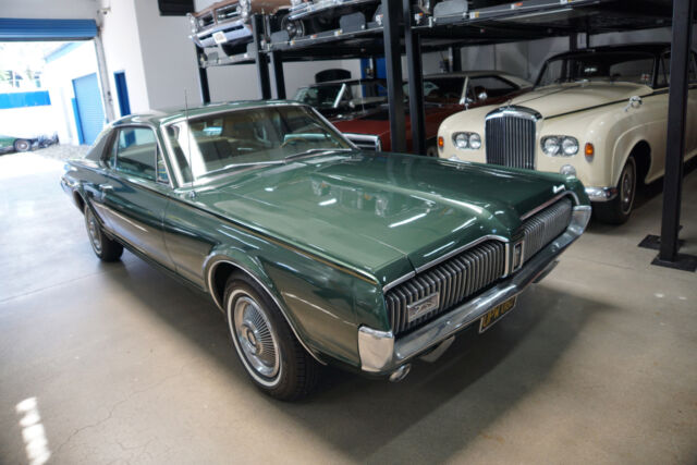 Mercury Cougar 289 V8 2 Door Hardtop 1967 image number 4