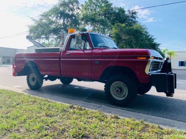 Ford F-250 1975 image number 16