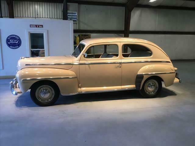 Ford DELUXE 1947 image number 27