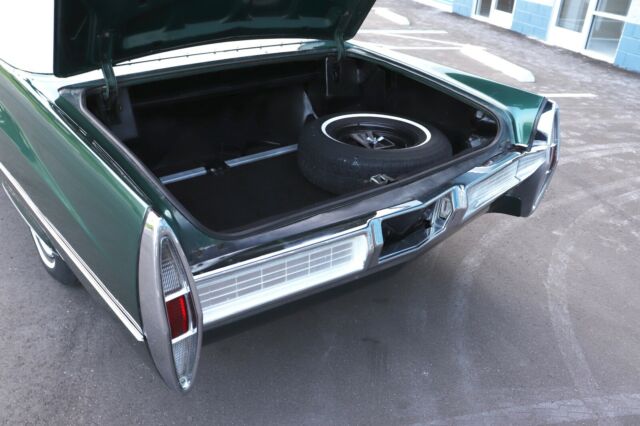 Cadillac DeVille 1967 image number 21