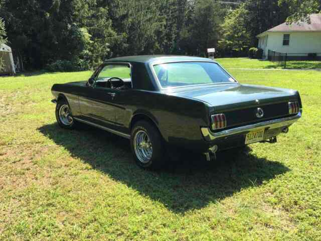 Ford Mustang 1966 image number 21