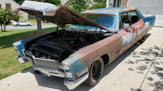 Cadillac DeVille Sedan 1968 image number 5