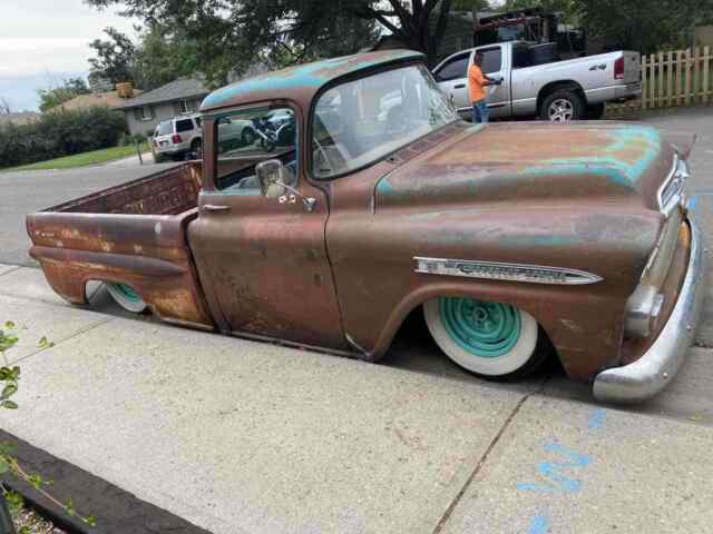 Chevrolet Apache Fleetside Big Window 1959 image number 9