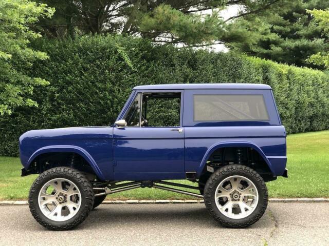 Ford Bronco 1974 image number 11