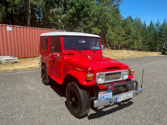 Toyota Land Cruiser 1979 image number 1