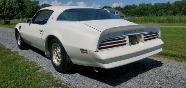 Pontiac Trans Am 1976 image number 2