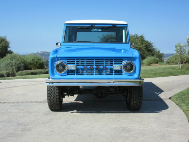 Ford Bronco 1972 image number 1