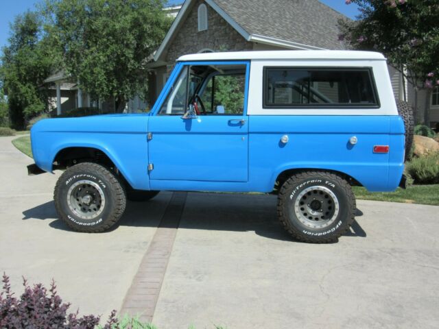 Ford Bronco 1972 image number 3