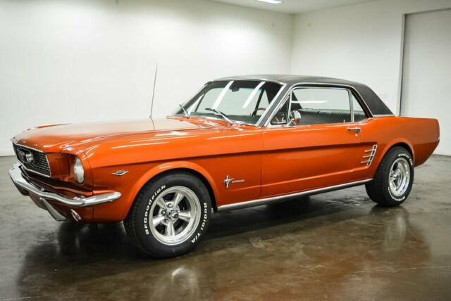 Ford Mustang 1966 image number 26