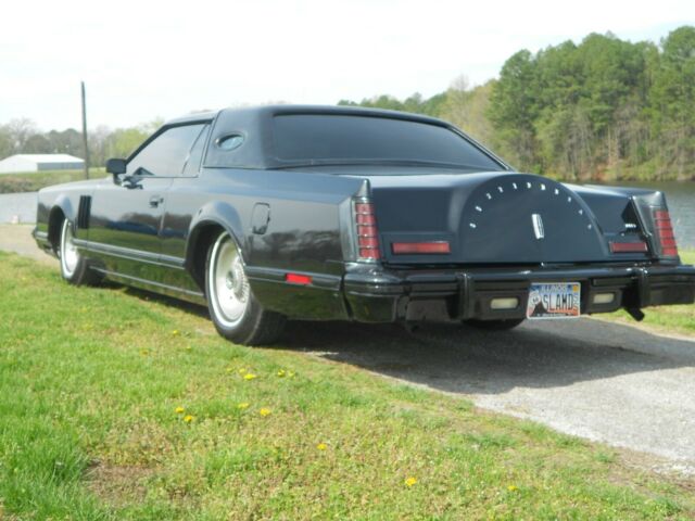 Lincoln Continental 1979 image number 10