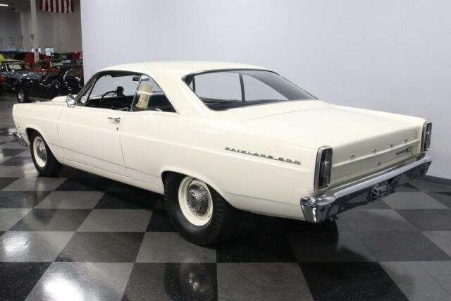 Ford Fairlane 1966 image number 9