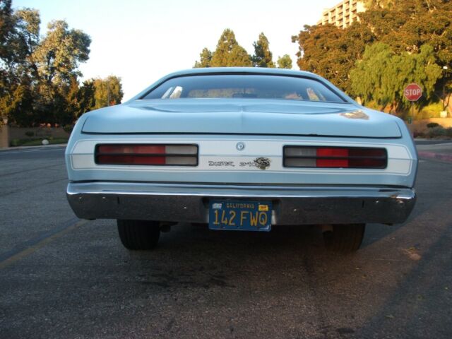 Plymouth Duster 1972 image number 47