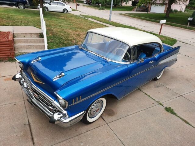 Chevrolet Bel Air/150/210 1957 image number 14