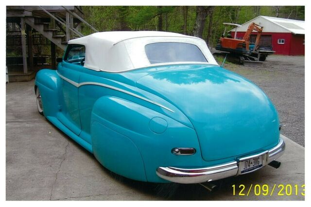 Ford Custom 1941 image number 10