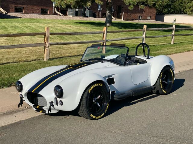 Shelby Cobra 1965 image number 12