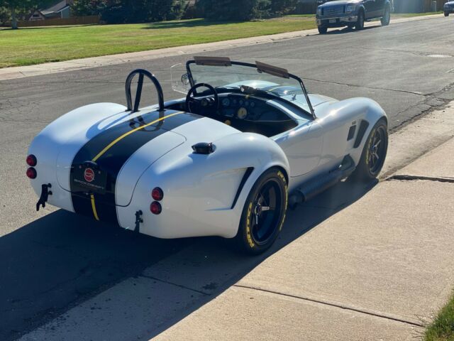 Shelby Cobra 1965 image number 14