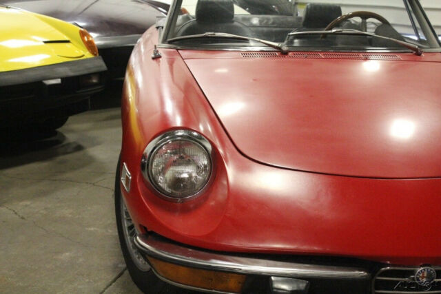 Alfa Romeo Spider 1974 image number 10