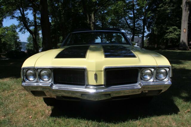 Oldsmobile Cutlass 1970 image number 27