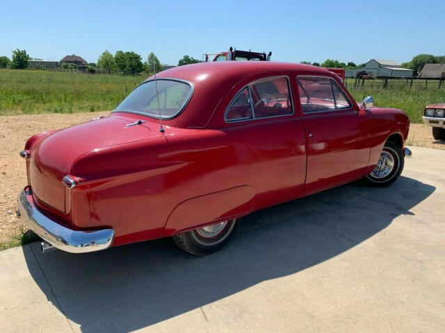 Ford Custom 1949 image number 11