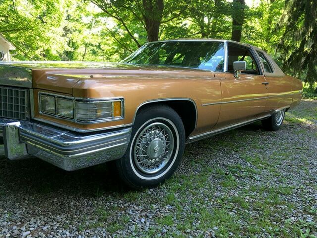 Cadillac DeVille 1976 image number 21