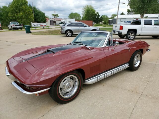 Chevrolet Corvette 1967 image number 32