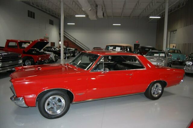 Pontiac GTO 1965 image number 28