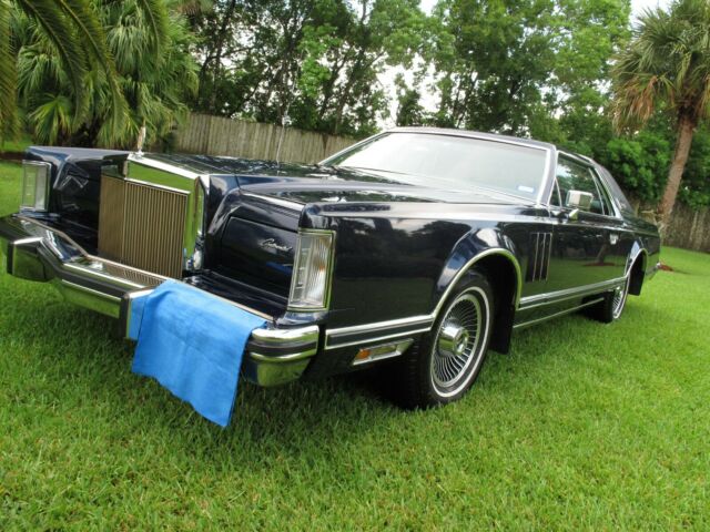 Lincoln Mark Series 1979 image number 1