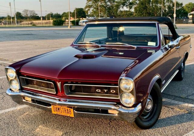 Pontiac GTO 1965 image number 0