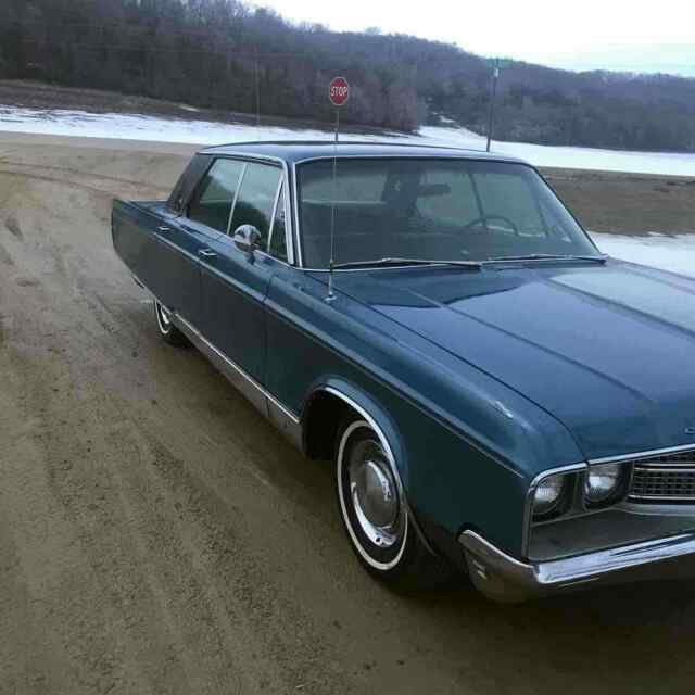 Chrysler New Yorker 1968 image number 14