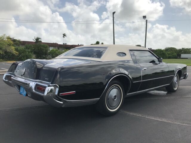 Lincoln Continental 1973 image number 22