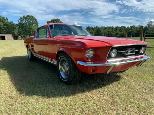 Ford Mustang 1967 image number 29