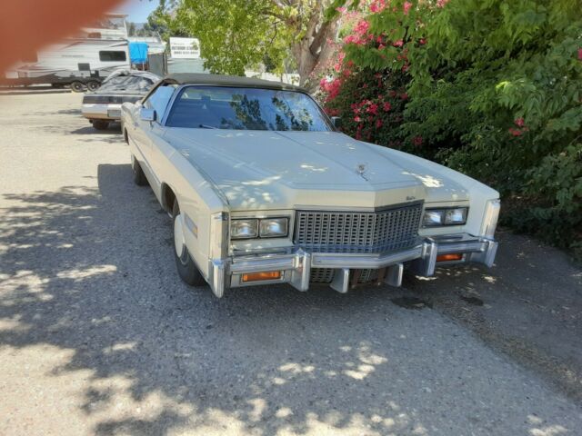 Cadillac Eldorado 1976 image number 0