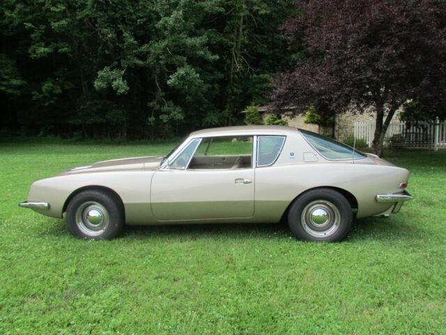 Studebaker Avanti 1964 image number 15