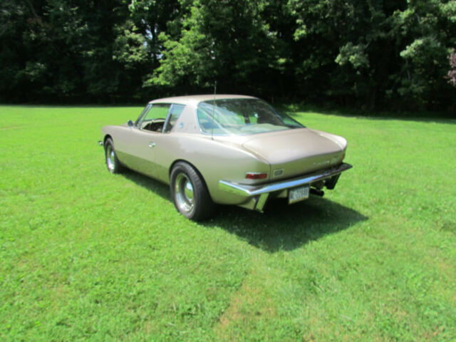 Studebaker Avanti 1964 image number 16